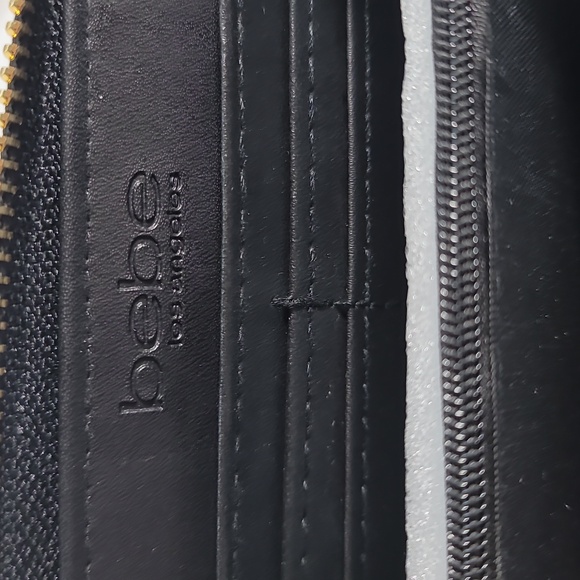 bebe los angeles full size wallet - NEW - Picture 4 of 4
